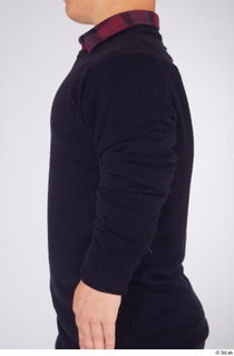 Jerome arm blue sweatshirt casual dressed sleeve upper body 0003.jpg